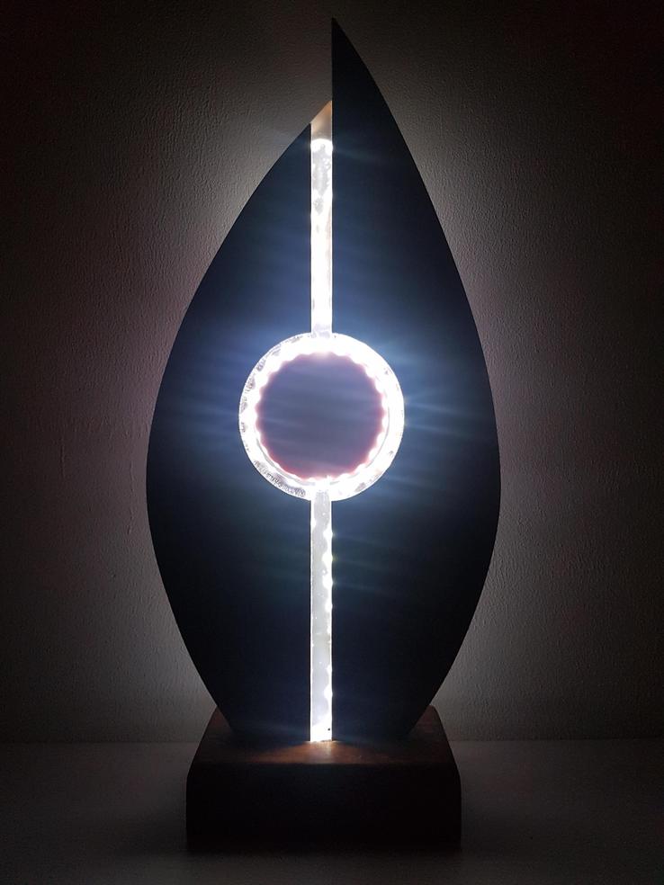 Lampe Amerikanischer Nussbaum Rot LED